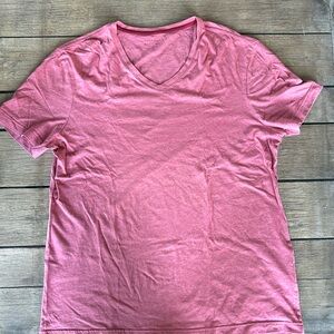 Mens Banana Republic XL Red Soft Wash V Neck T- Shirt